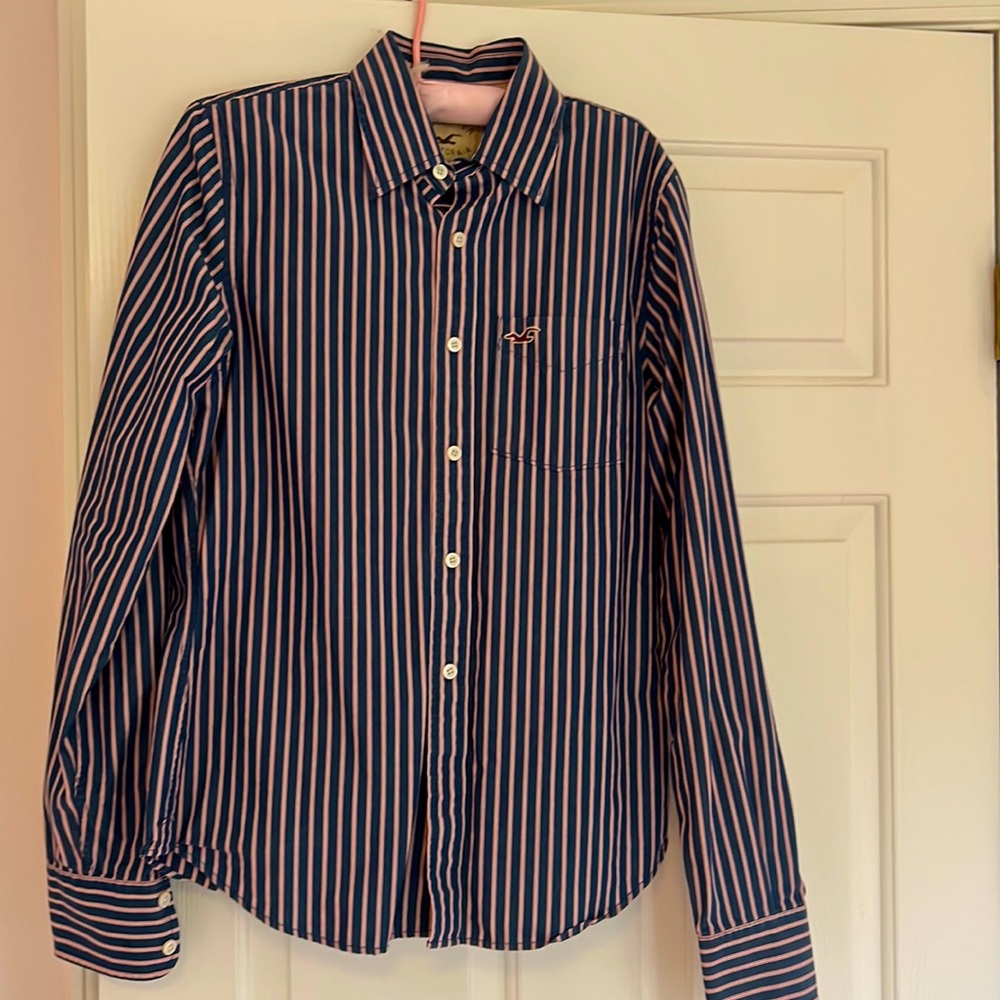 Hollister shirt